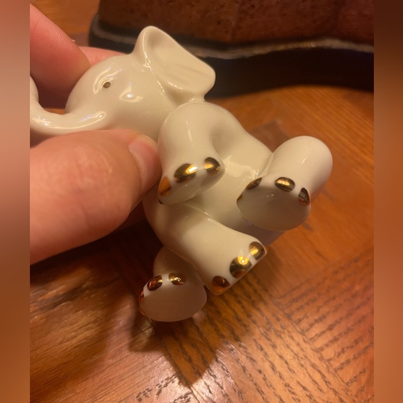 Vintage Lenox Bone China Baby Miniature Elephant - Picture 6 of 8